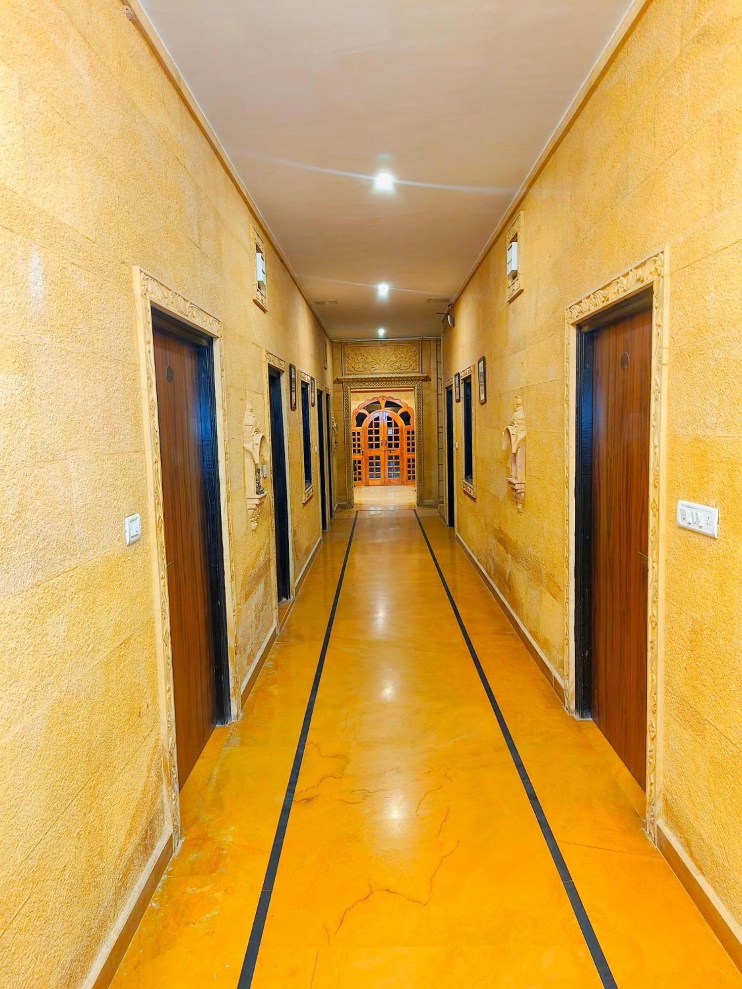 Hotel Royal Heritage 斋沙默尔 外观 照片