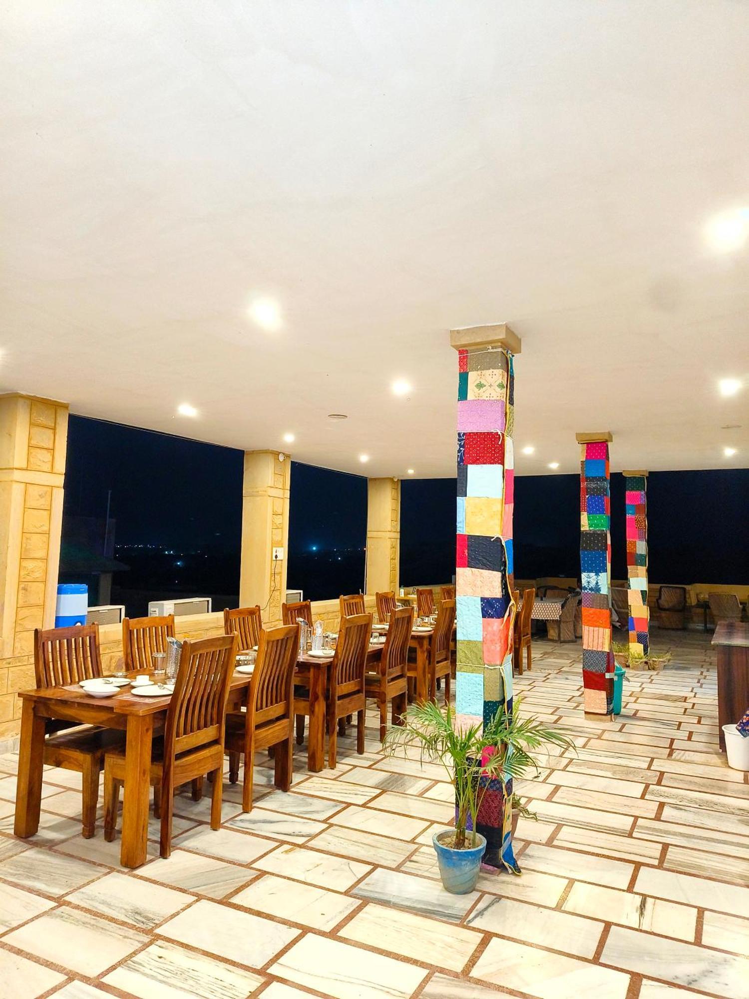 Hotel Royal Heritage 斋沙默尔 外观 照片