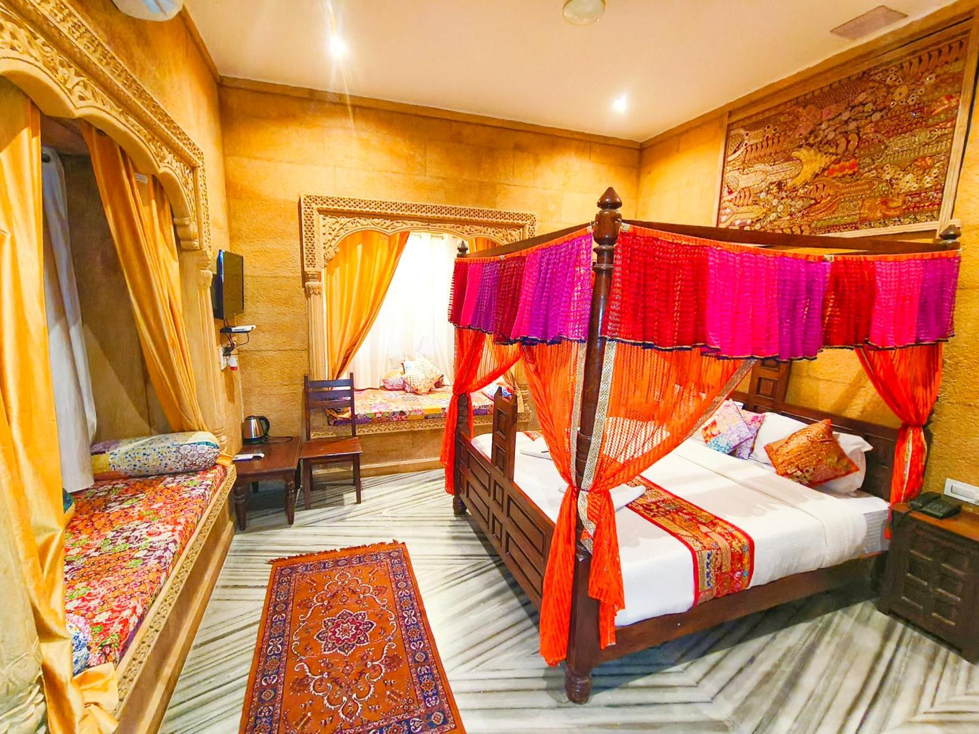 Hotel Royal Heritage 斋沙默尔 外观 照片